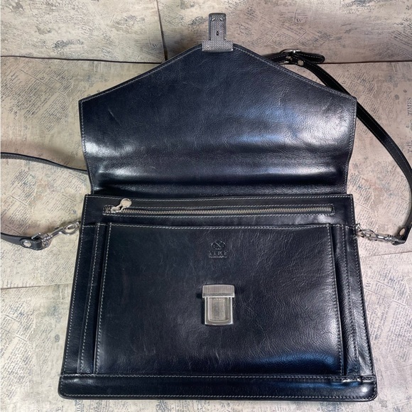 Time Resistance Leather Briefcase - Business Laptop Bag Italian Handmade - Picture 7 of 16